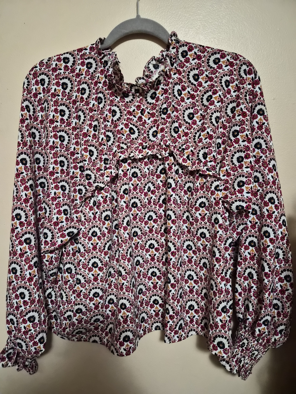entro Pink Multi Floral Ruffle-Trim Long-Sleeve Blouse